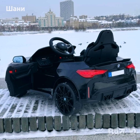 Акумулаторна кола BMW M4, снимка 4 - Детски велосипеди, триколки и коли - 51615020
