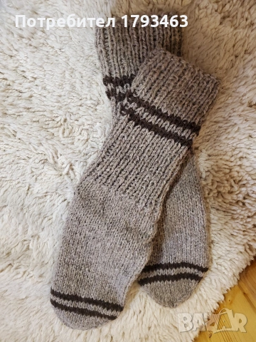 Ръчно плетени мъжки чорапи от вълна, размер 45, снимка 9 - Мъжки чорапи - 43426772