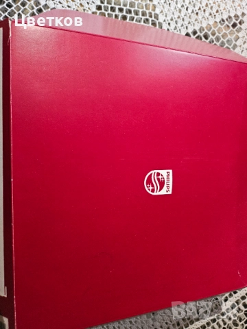 Фотоепилатор Philips lumea 9000, снимка 3 - Друга електроника - 52583800