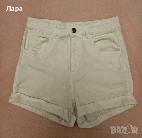 Ярко бели къси панталонки с висока талия H&M