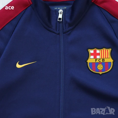 Яке на FCBarcelona, снимка 2 - Спортни дрехи, екипи - 53143672
