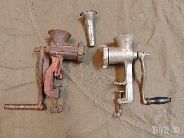 Продавам две мелачки за месо