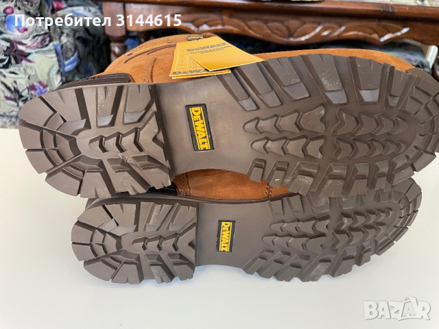 Работни обувки Dewalt, снимка 5 - Мъжки боти - 45026149