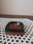 Черен, бял  и кафяв пепелник, снимка 2