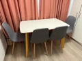 Комплект маса + 4 стола, снимка 1