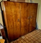 Старинен трикрилен гардероб от масив орех, снимка 7