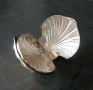 Малка сребърна кутийка мида, снимка 3