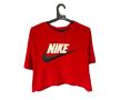 Дамска тениска над пъпа Nike, Размер М , снимка 1 - Тениски - 45776365