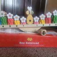 Bigjigs Toys Bee (44 бр.) - дървени игри за подреждане и балансиране, снимка 7 - Образователни игри - 45638017