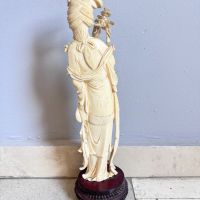 Фигура на Китайска принцеса от слонова кост, династия Цин, снимка 2 - Антикварни и старинни предмети - 45268378