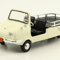 Bambi Sporty 1962 - мащаб 1:43 на Salvat моделът е нов в блистер, снимка 1 - Колекции - 45865407