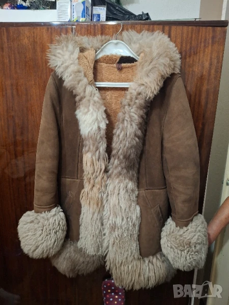 Дамски вълнен кожух-къс и дълъг, снимка 1