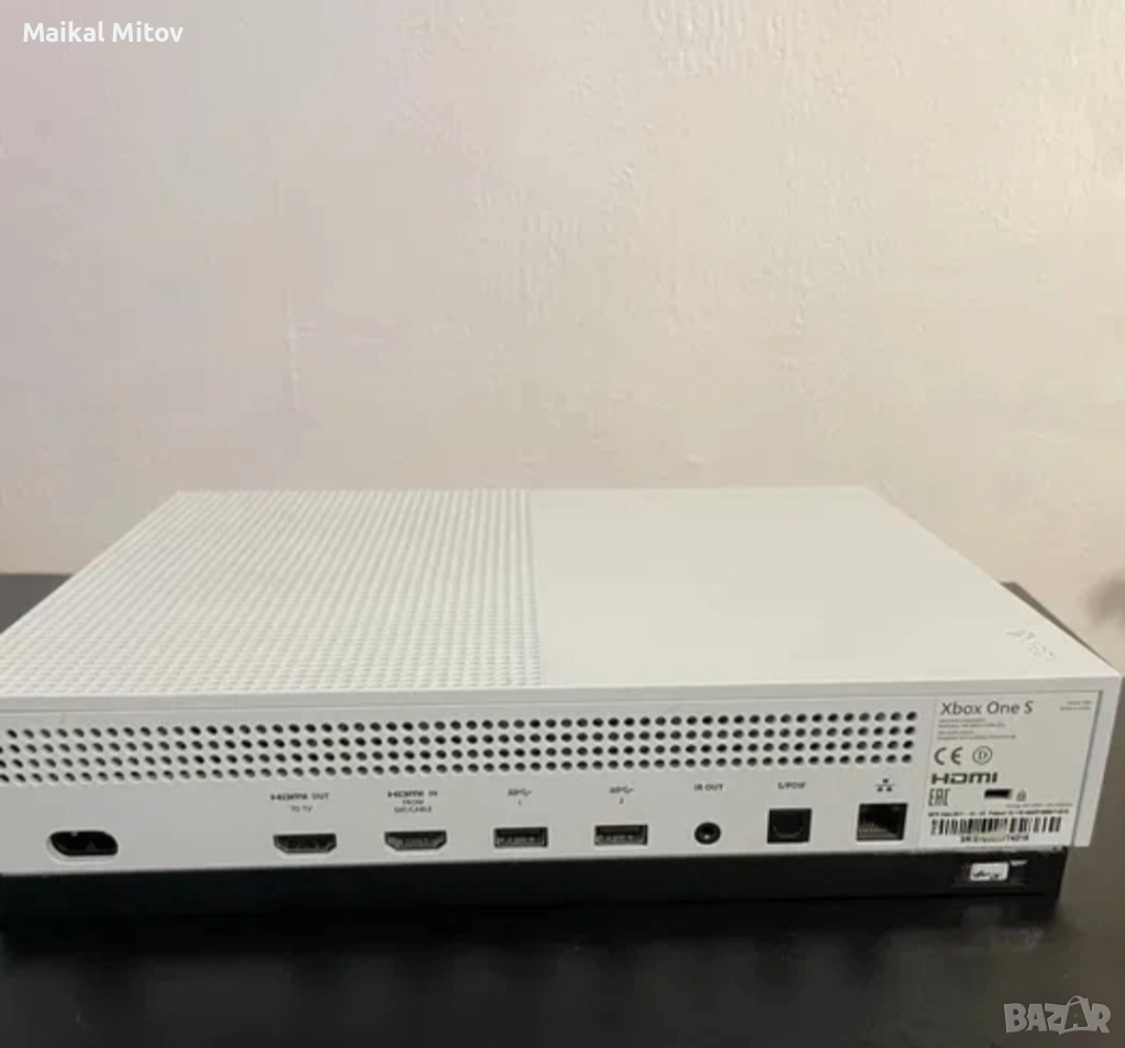 Xbox One S 1TB във отлично състояние , снимка 1