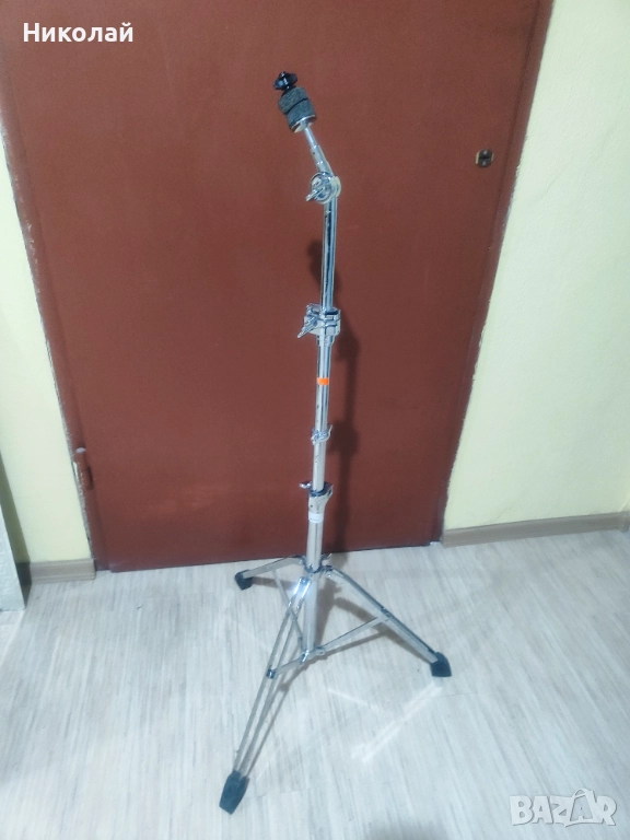 Продавам права стойка за чинели с чупеща глава, снимка 1