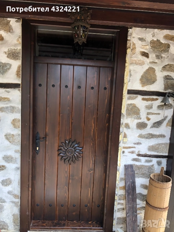 Изработвам дървени врати , снимка 1
