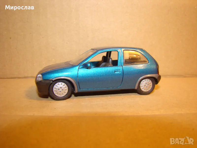 1:43 GAMA OPEL CORSA ИГРАЧКА КОЛИЧКА МОДЕЛ, снимка 1