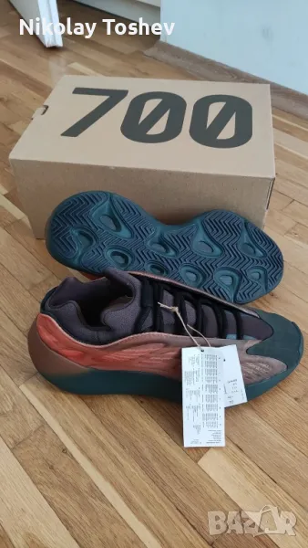 Adidas Yeezy 700 v3 Copper Fade, снимка 1