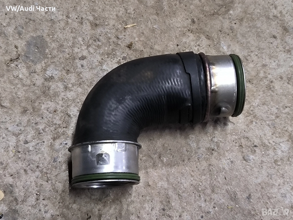 Маркуч турбо за Голф 5 Ауди А3 Пасат Туран VW Golf 5 Audi A3 Passat Touran Jetta 2.0TDI 038131111B, снимка 1