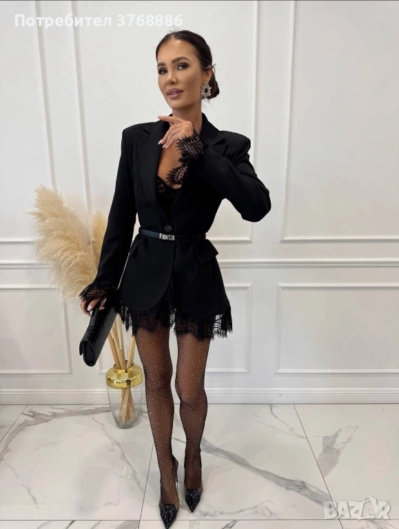Комплект- сако и  къси панталонки с дантела, снимка 1