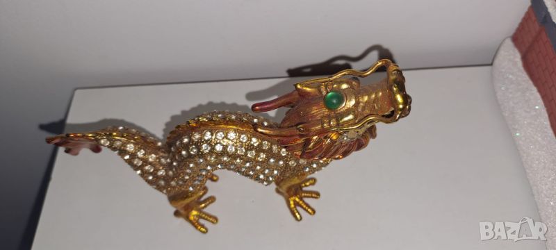 Статуетка Фигура златен дракон , снимка 1