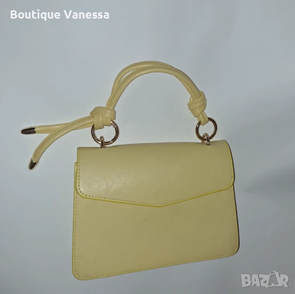 Дамска чанта в жълто , снимка 1