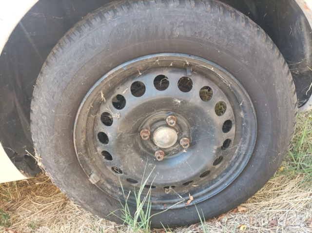 4 броя Гуми с Джанти Рено Клио 4  185/65/15, снимка 3 - Гуми и джанти - 51965156