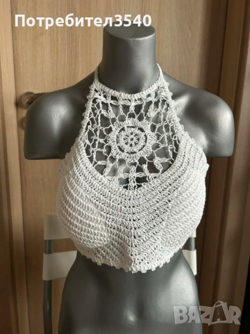 Бял дамски плажен топ с връзки