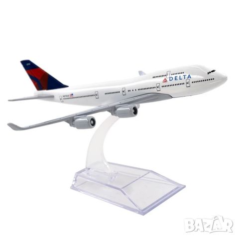 Бойнг 747 самолет модел макет метален лайнер Delta Делта, снимка 8 - Колекции - 45326428