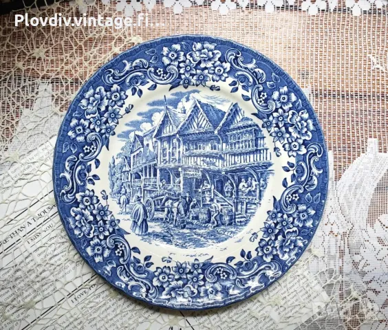 Чинии Royal Tudor Ware hand engraved by W.N.Mellor, снимка 3 - Други ценни предмети - 47041735