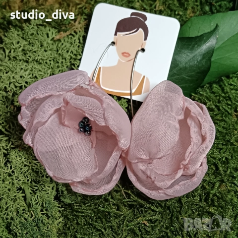 Обеци цветя