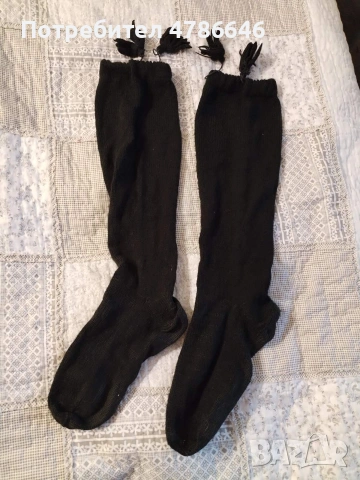 Народни носии Чорапи, снимка 6 - Антикварни и старинни предмети - 54083970