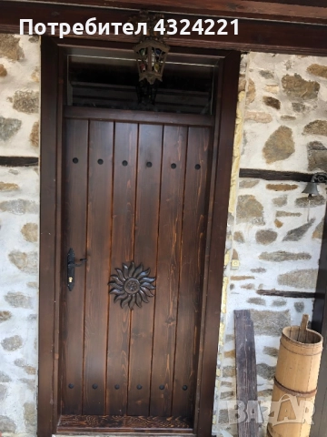 Изработвам дървени врати 