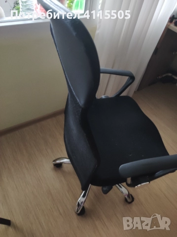 Офис стол, снимка 3 - Столове за офис - 52788274