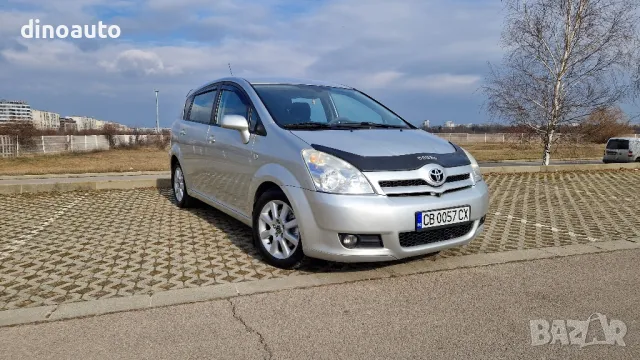 Toyota Corolla Verso, снимка 1 - Автомобили и джипове - 48995590