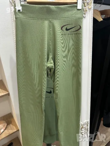 Nike спортен сет, снимка 4 - Клинове - 49091425