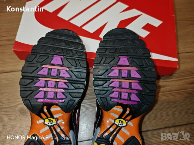 Nike Air Max Plus, 42 размер, оранжево-лилави, снимка 3 - Маратонки - 53725929