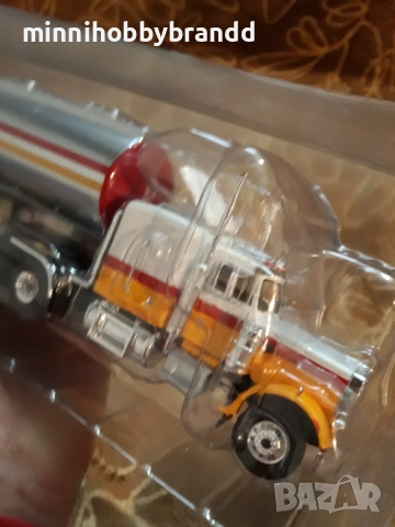 Volvo Ford Peterbilt 1.43 USA Camion, снимка 2 - Колекции - 53300882