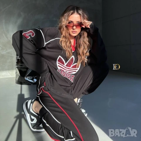 дамски екипи Adidas , снимка 2 - Спортни екипи - 50745569