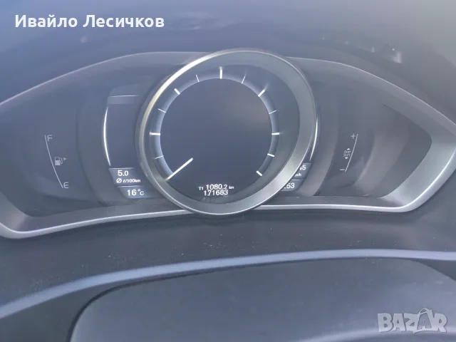 Volvo v40 d2 на части, снимка 6 - Автомобили и джипове - 48664853