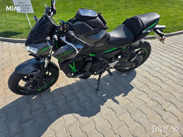Kawasaki z650 нов купуван от Еди мото 6500км, снимка 2 - Мотоциклети и мототехника - 51925256