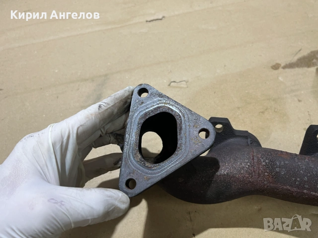 Изпускателен колектор за Mercedes C-class W203 2.2 CDI, снимка 2 - Части - 53581471