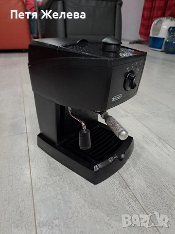 Кафе машина DeLonghi EC 145 /15bar;1100w/, снимка 3 - Кафемашини - 52752425