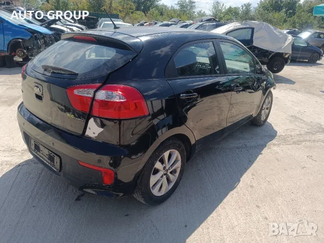 Kia Rio 1,4I / Киа Рио 2013г. - на части, снимка 3 - Автомобили и джипове - 43257535