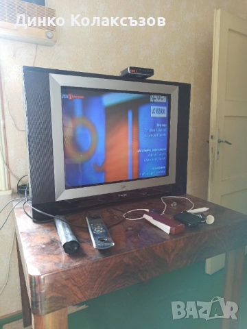 Продавам 32" телевизор LG