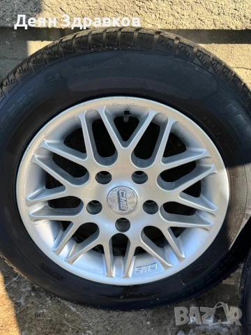 Продавам зимни гуми с джанти в много добро състояние, снимка 4 - Гуми и джанти - 53643393