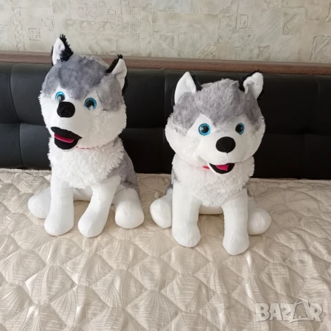 Продавам две плюшени хъскита