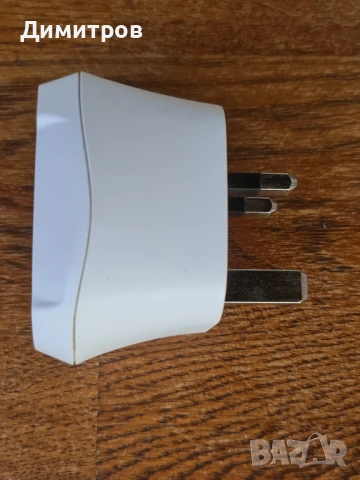 Адаптер /преходник/ от EU към UK стандард щепсел, снимка 5 - Мрежови адаптери - 54087579