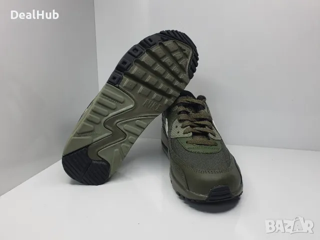 Маратонки Nike Air Max 90

Чисто нови с кутия., снимка 3 - Маратонки - 48964106