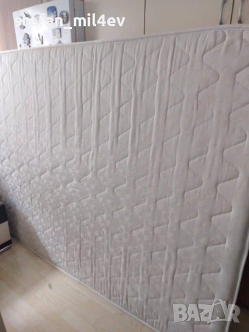 Двулицев матрак на марката 'Стела', снимка 2 - Матраци - 54157294