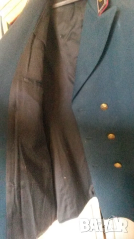 Стара военна униформа, куртка, с още 2 пагона и 1 ръкавица, снимка 9 - Антикварни и старинни предмети - 54193428